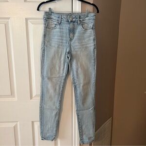 Light Wash Skinny Jeggings from AEO